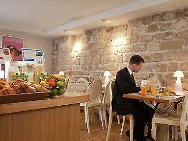 Hotel Le Quartier Republique-Le-Marais à Paris