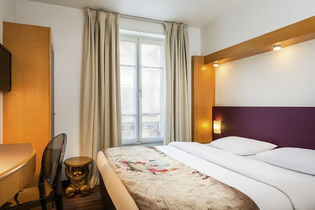 ***  Hotel Le Quartier Republique-Le-Marais à Paris France